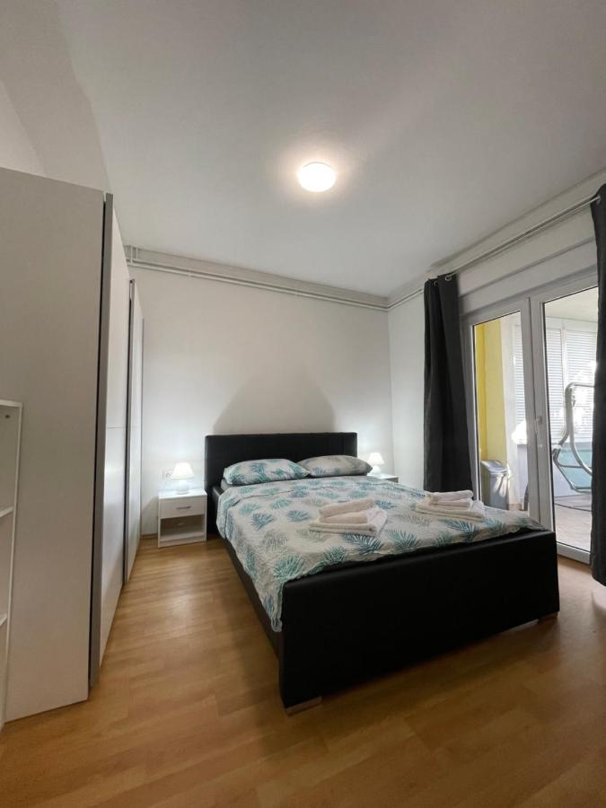 Apartment Holiday Zadar Exteriör bild