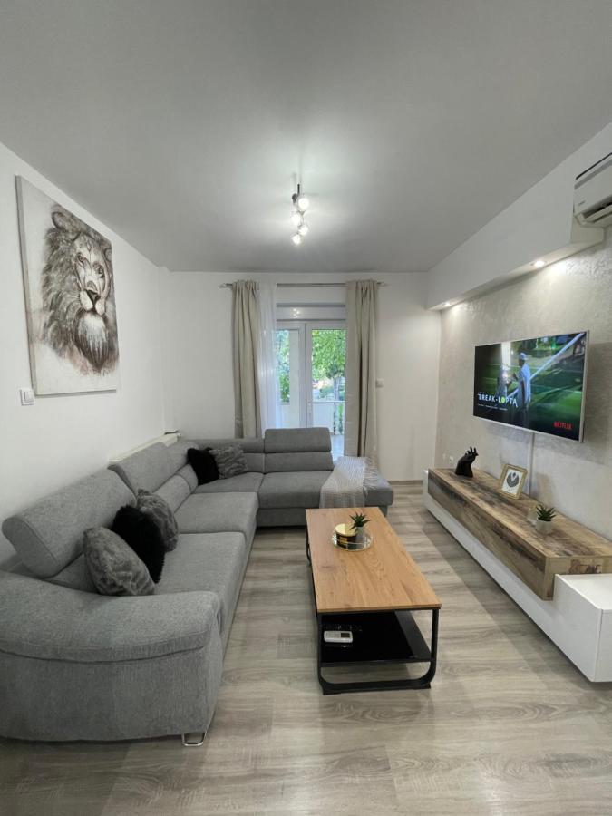 Apartment Holiday Zadar Exteriör bild